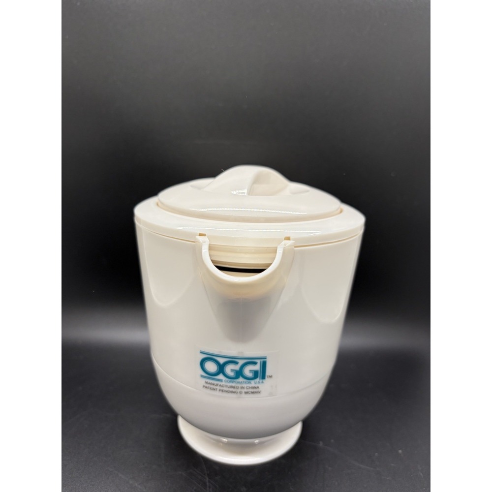 Vintage OGGI Corporation Thermal Carafe Vacuum Hot Cold Pitcher Thermos 12oz EUC